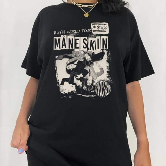 Måneskin Band Music T-Shirt Måneskin 2023 World Tour Graphic Concert Fan Gift - Picture 1 of 6